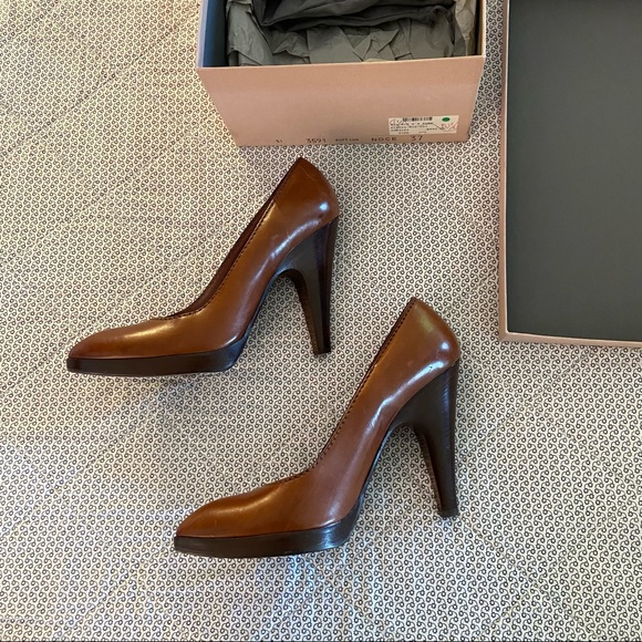 MIU MIU PUMPS, Size 7 - Picture 3 of 11